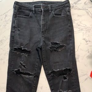 American Eagle Distressed Jeans. Black. Sz 6 Reg
